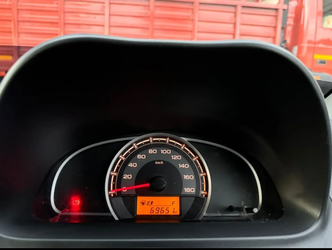 Maruti Suzuki Alto 800 - Thumbnail 7